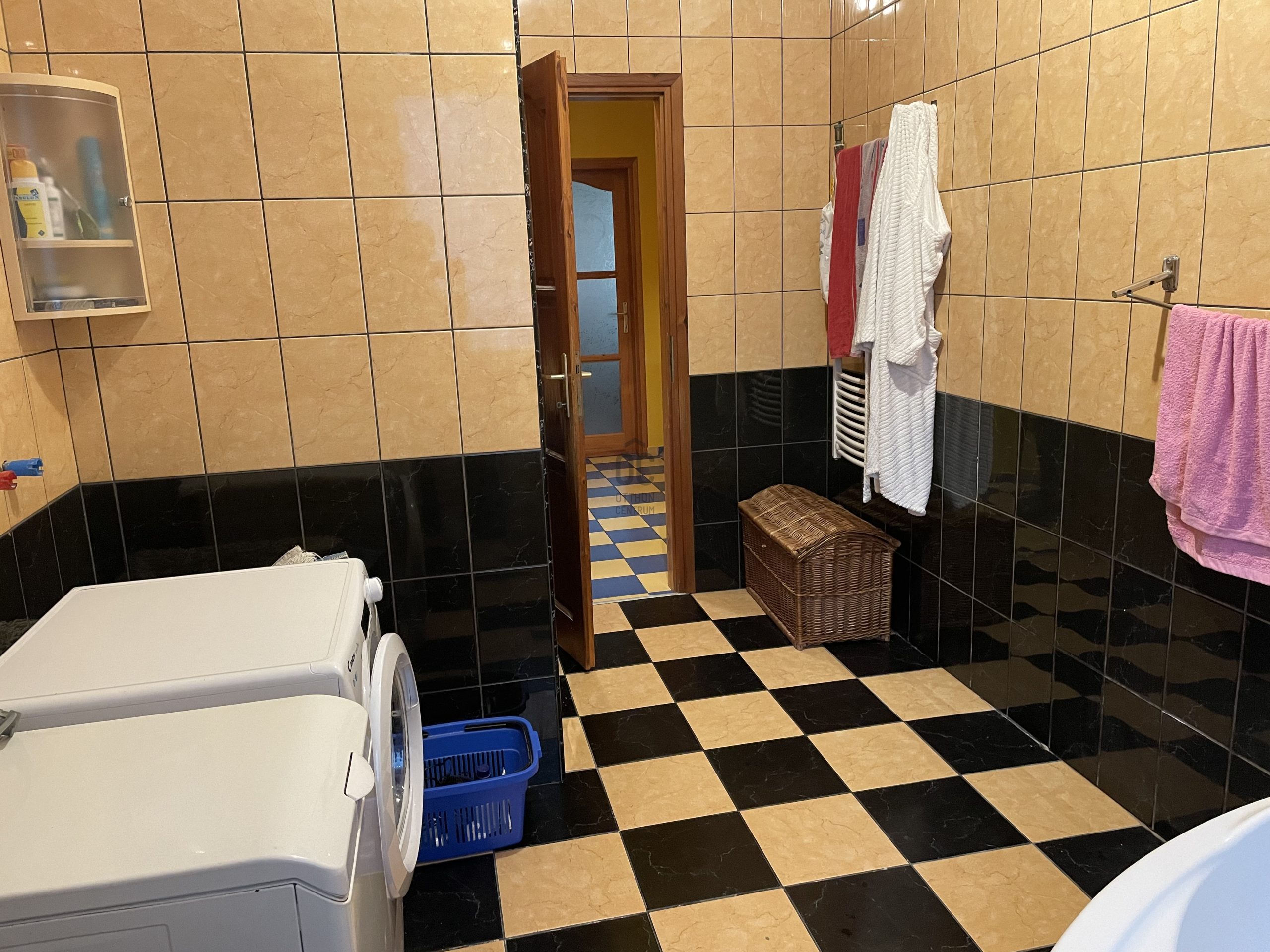 Családi ház Komádi – ingatlandetektor.hu