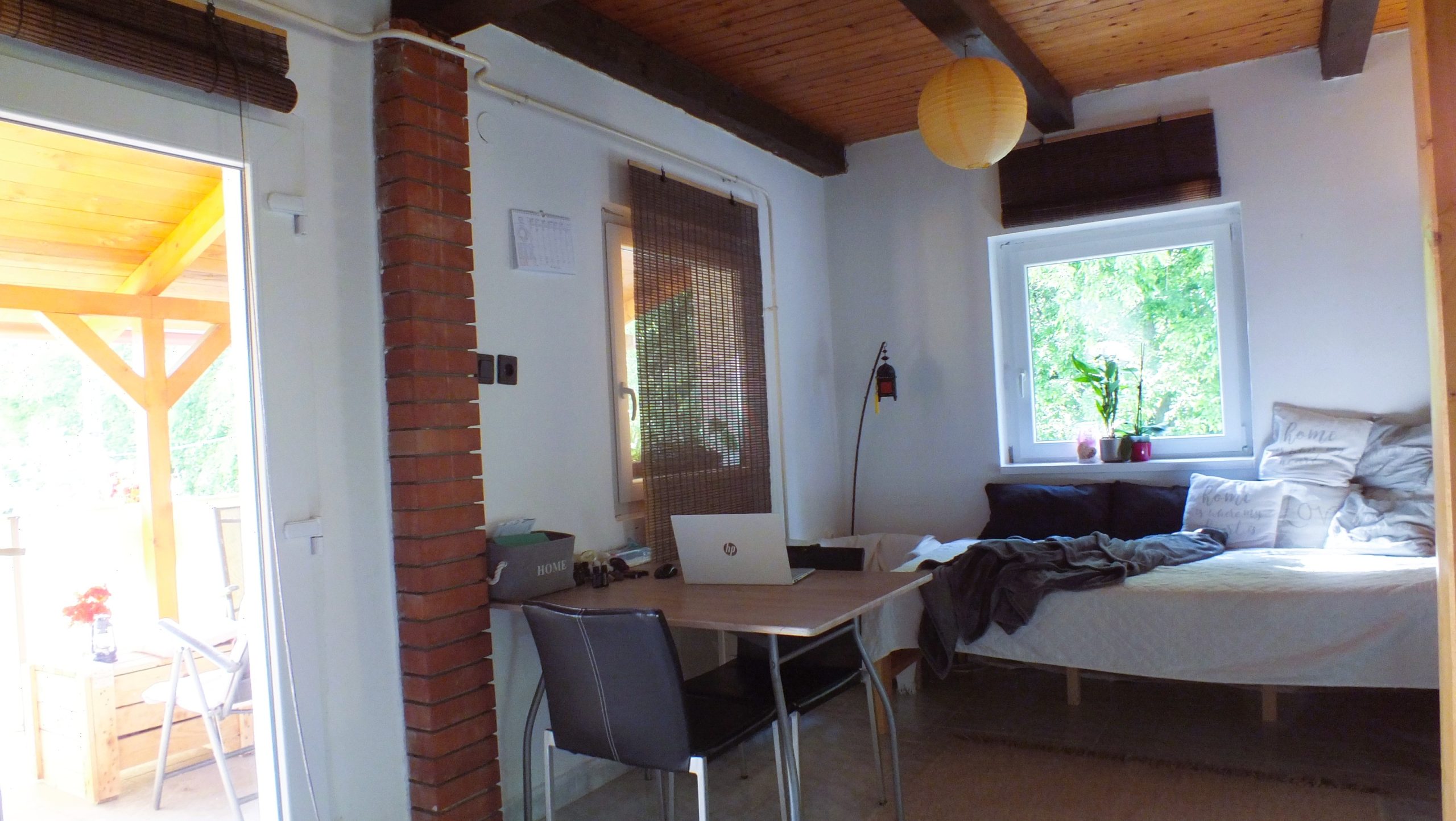Dupla teraszos, örök panorámás családi ház Szadán – ingatlandetektor.hu
