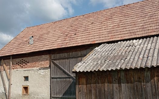 Mezőgazdasági terület és épület kiadó Erdélyben – ingatlandetektor.hu