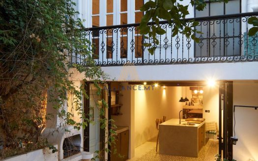 Egyedülálló townhouse Sliemaban, Málta szívében – ahol Svéd minimalizmus találkozik a mediterrán hangulattal – ingatlandetektor.hu