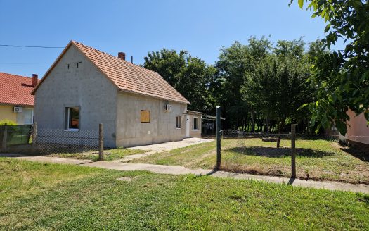 Eladó ház Dávod-Püspökpusztán – ingatlandetektor.hu