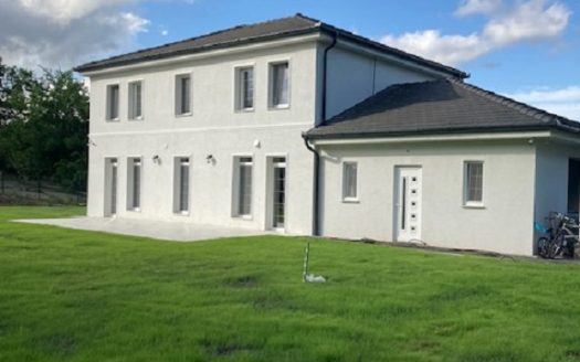 Luxus családi kúria – ÚJÉPÍTÉSŰ! – ingatlandetektor.hu