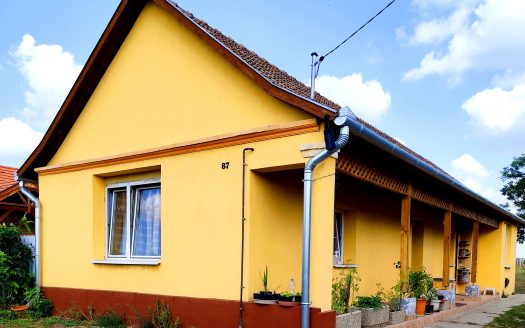 2 házzá is alakítható ingatlan – ingatlandetektor.hu