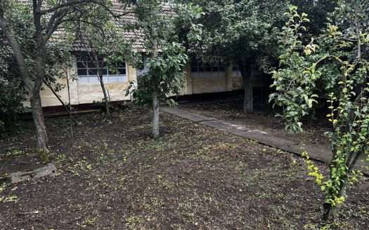 Zsadányban felújítandó 2 szobás kertes ház eladó – ingatlandetektor.hu