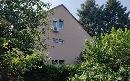 Kertvárosi hangulat Gödöllőn – ingatlandetektor.hu