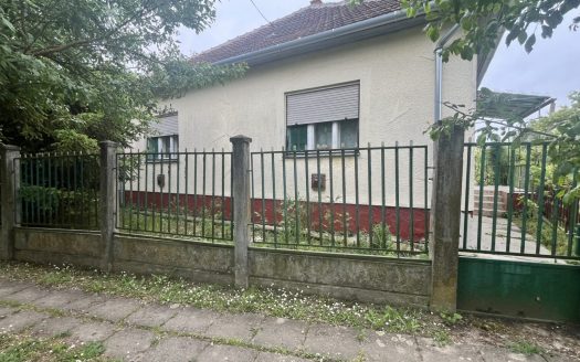Sarkadkeresztúron 2+1 szobás tégla építésű családi ház eladó Sarkadkeresztúr – ingatlandetektor.hu